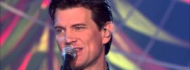 Chris Isaak Tickets