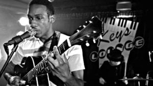 Leon Bridges Tickets