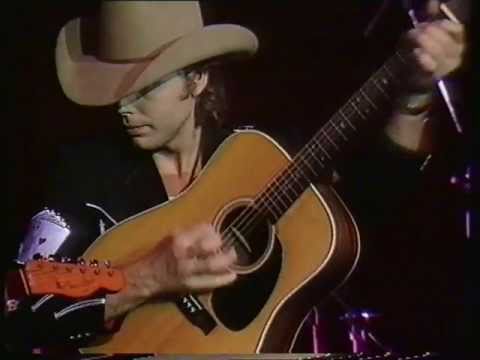 Dwight Yoakam Tickets